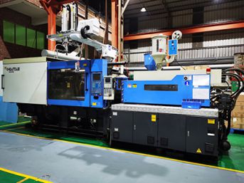 2K plastik enjeksiyon makinesi